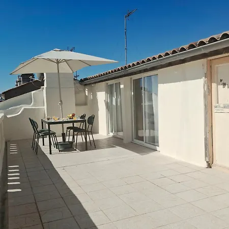 Centre Ville, Terrasse Vue Sur Les Toits, Wifi & Clim * Béziers