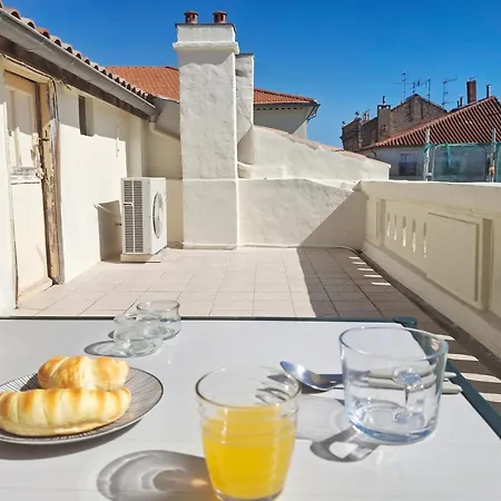 Centre Ville, Terrasse Vue Sur Les Toits, Wifi & Clim
