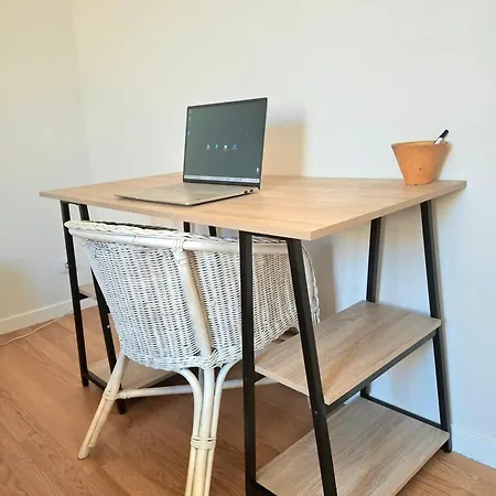 Appartement Centre Ville, Terrasse Vue Sur Les Toits, Wifi & Clim Béziers